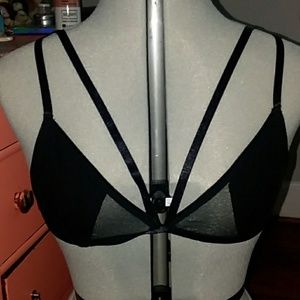 Widow strappy bralette